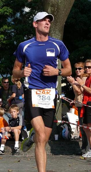 sebastian_mitschker_allerheiligenlauf_2009_mod.jpg sebastian_mitschker_allerheiligenlauf_2009_mod.jpg